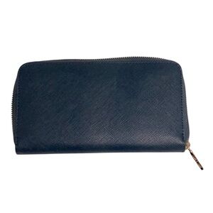 💙 Love & Lore Wallet